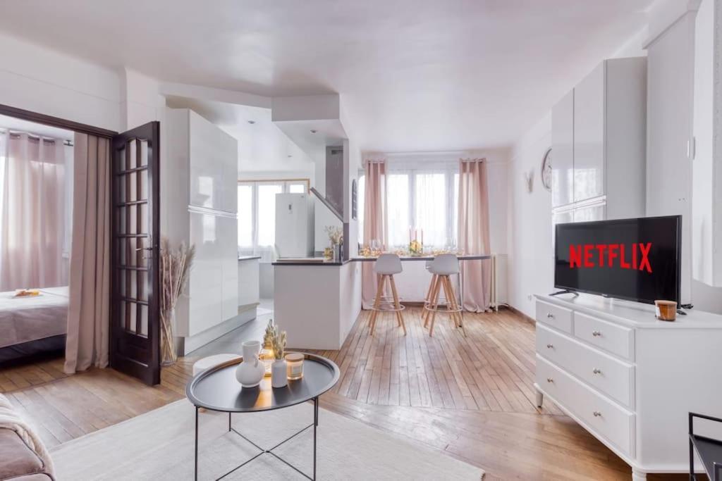 ורסאי Le Versaillais Gare/Chateau/Wifi/Netflix מראה חיצוני תמונה