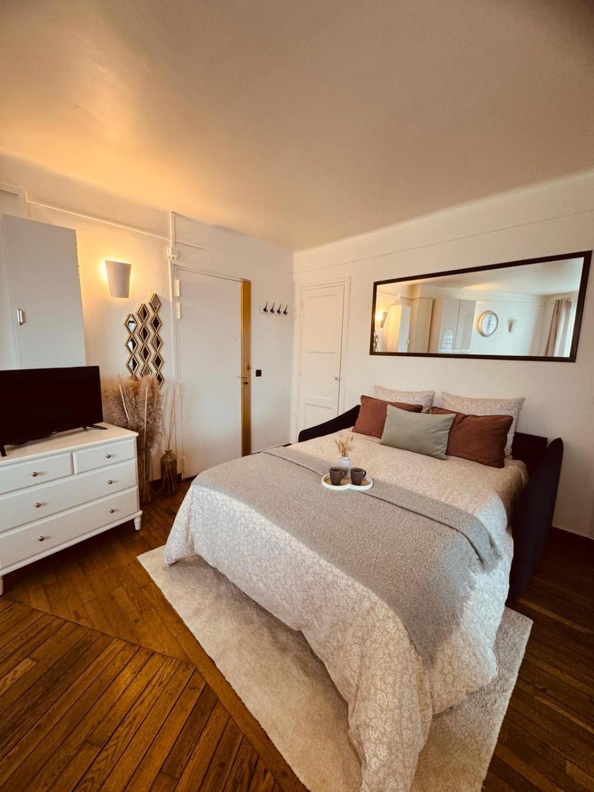 ורסאי Le Versaillais Gare/Chateau/Wifi/Netflix מראה חיצוני תמונה