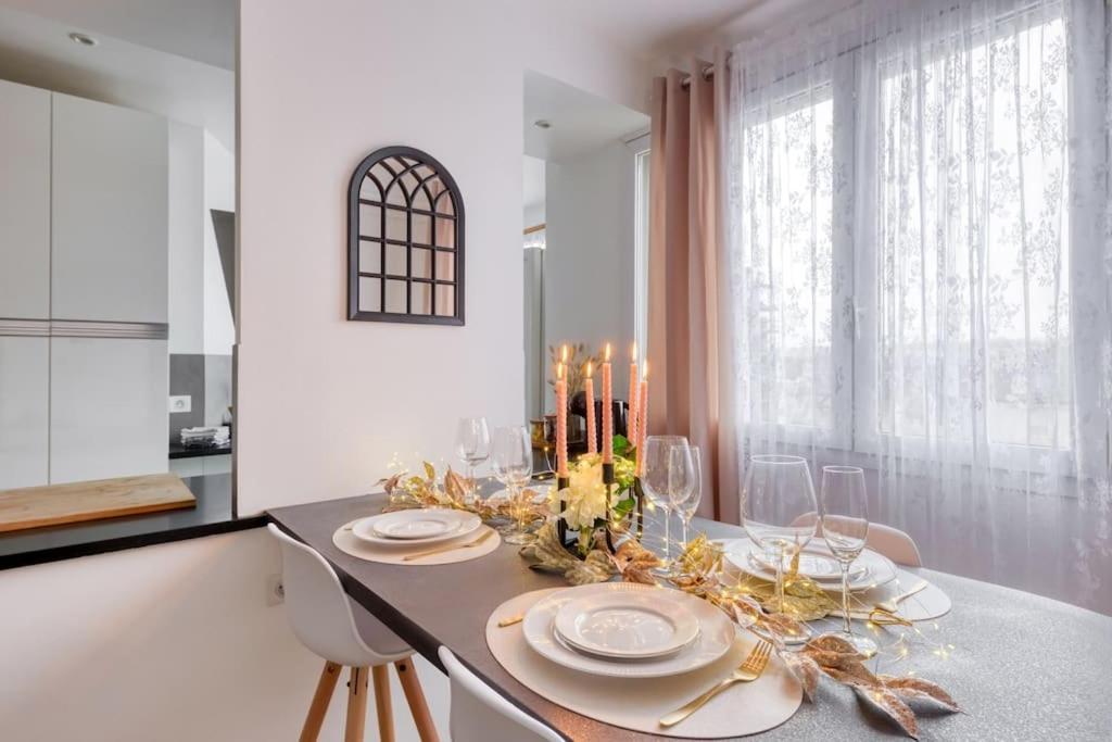 ורסאי Le Versaillais Gare/Chateau/Wifi/Netflix מראה חיצוני תמונה